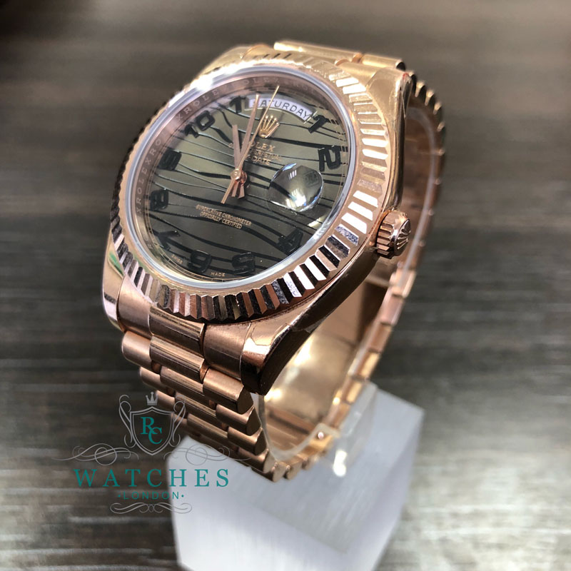 ROLEX DAYDATE ii  218235