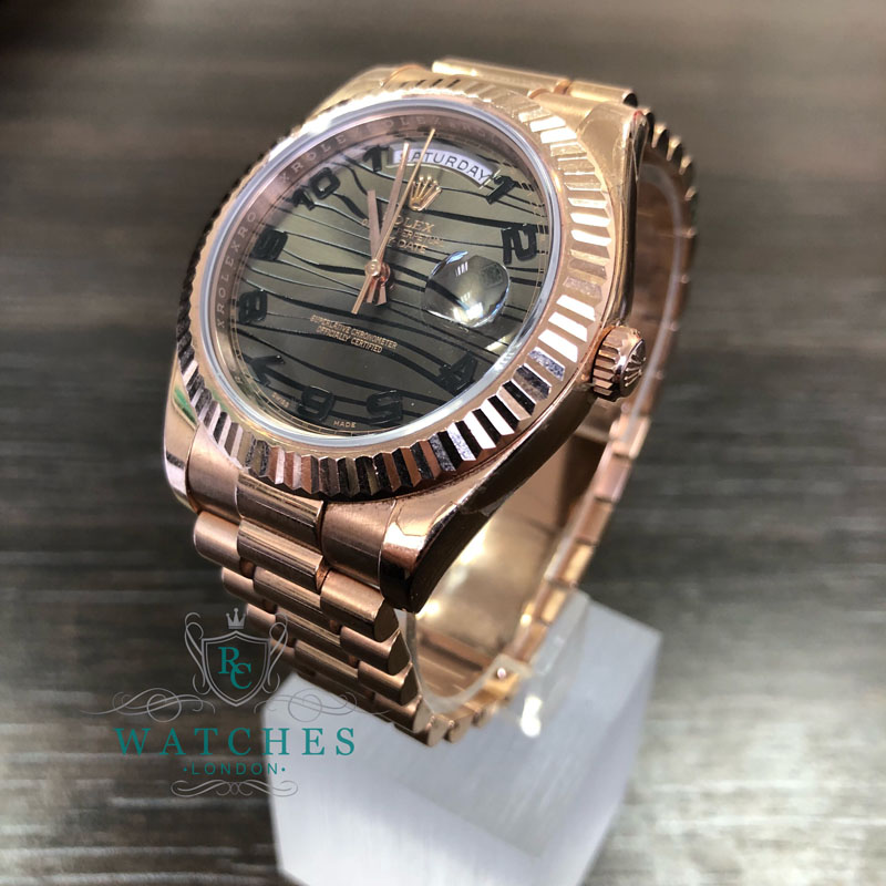 ROLEX DAYDATE ii 218235